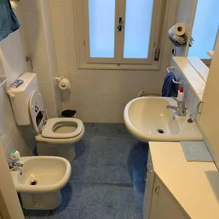 4 Bed